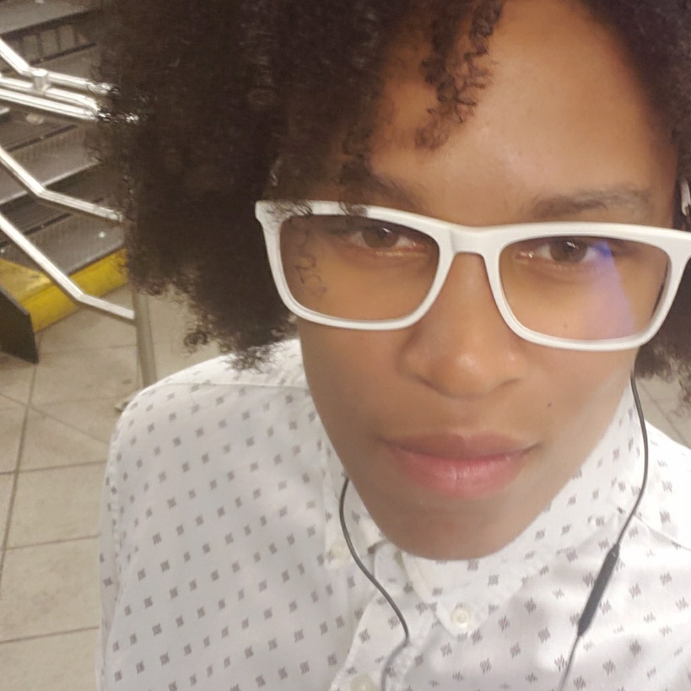 Meet your Posher, Shanell